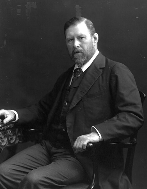 Bram Stoker - Biography and books Bram Stoker